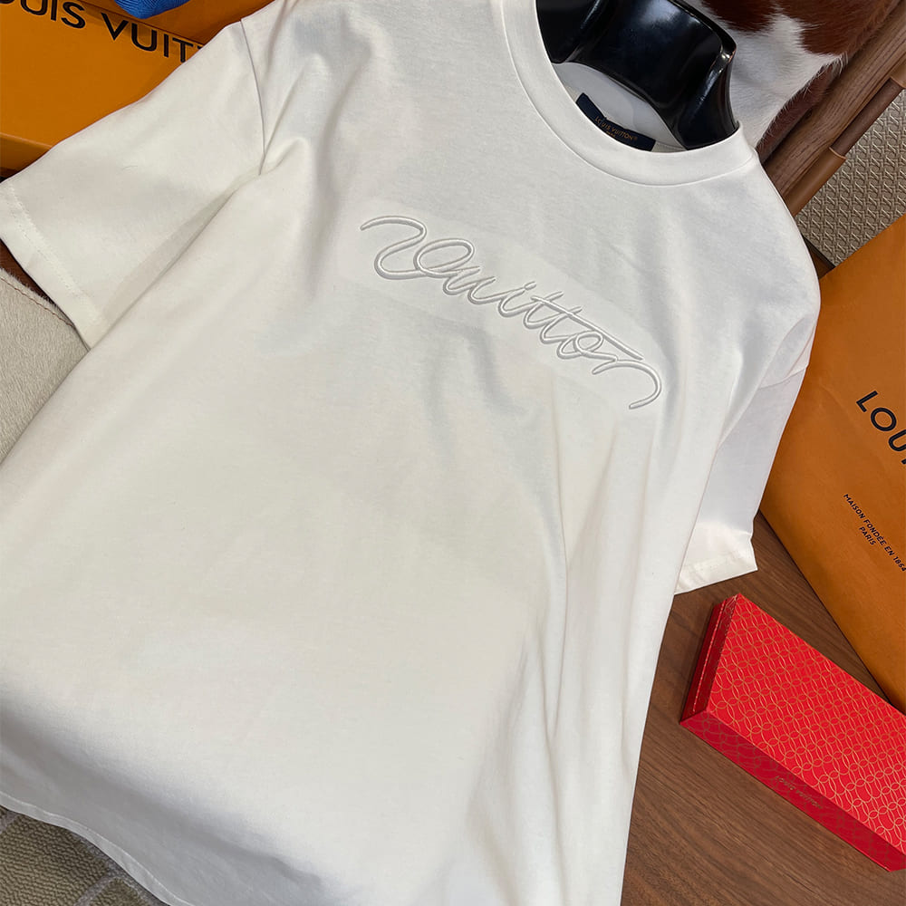 LV UNISEX SHIRT(size:XS|S|M|L)