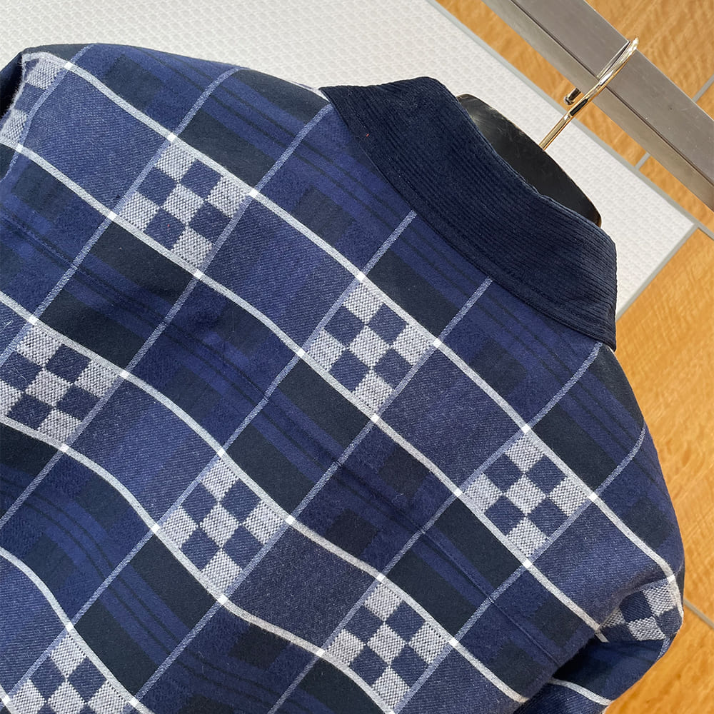LV UNISEX SHIRT(size:S|M|L|XL)