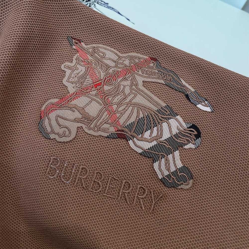 Bv*b*rry UNISEX SHIRT(size:S|M|L|XL)