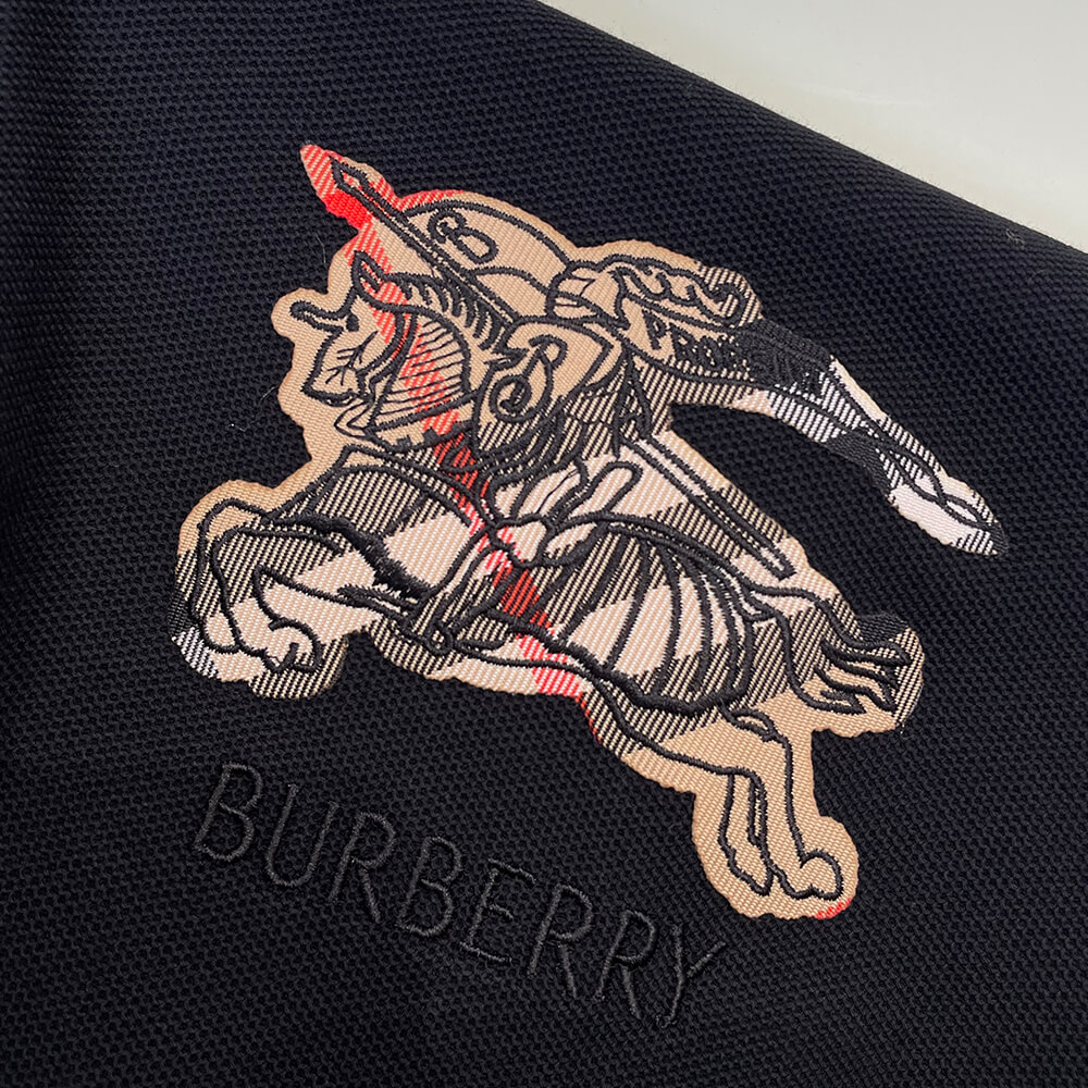 Bv*b*rry UNISEX SHIRT(size:S|M|L|XL)