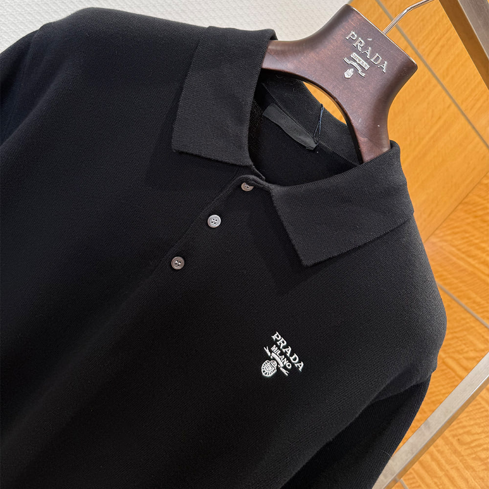 Pra*a UNISEX SHIRT(size:S|M|L|XL)