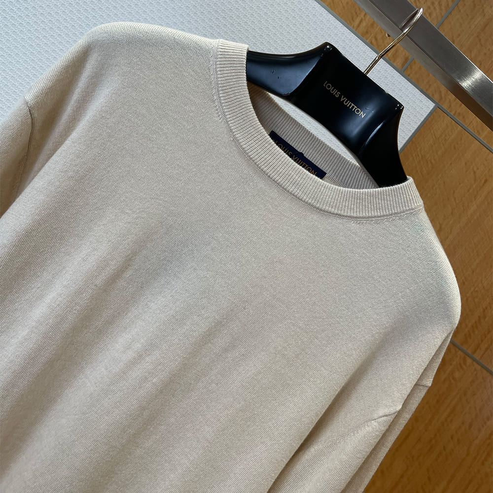 LV UNISEX SHIRT(size:S|M|L|XL)