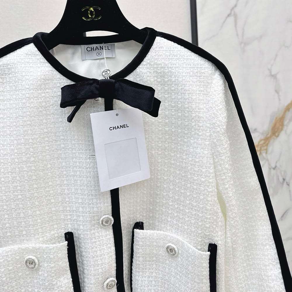 Ch**el WOMEN COAT(size:S|M|L)