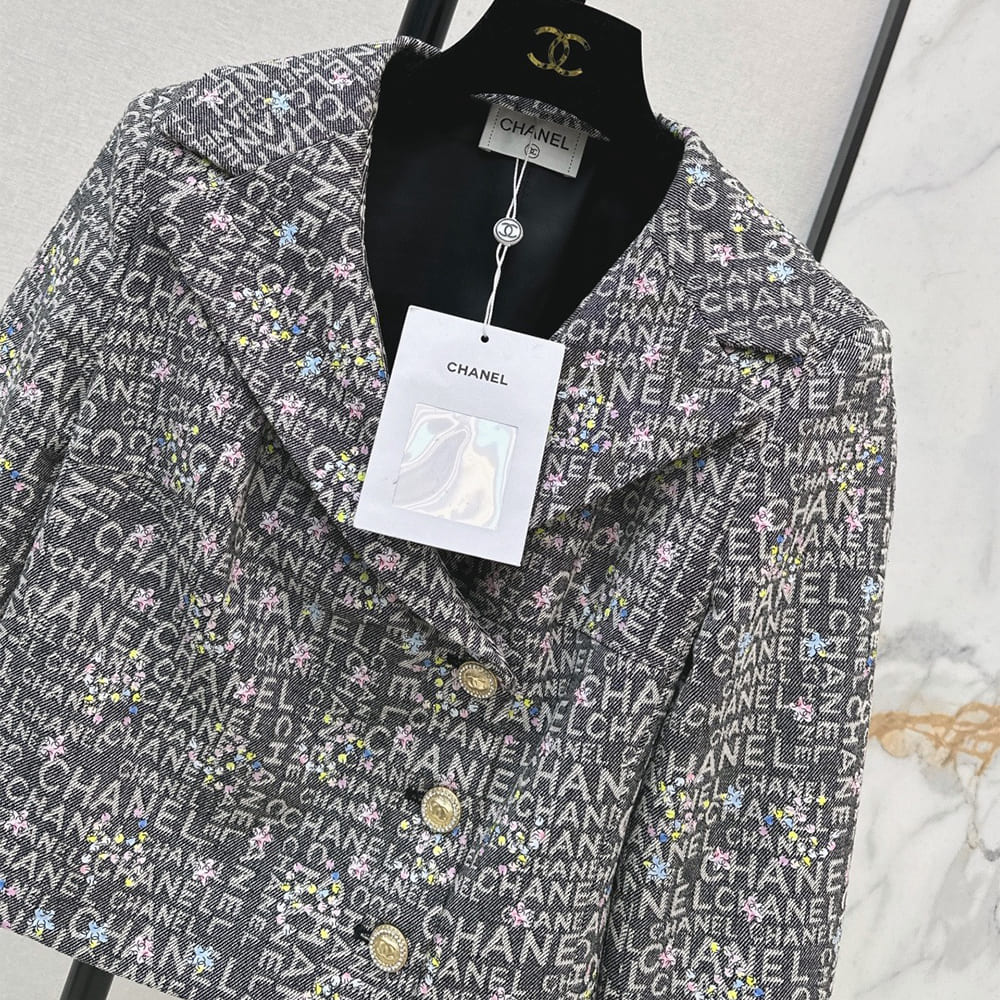 Ch**el WOMEN COAT(size:S|M|L)