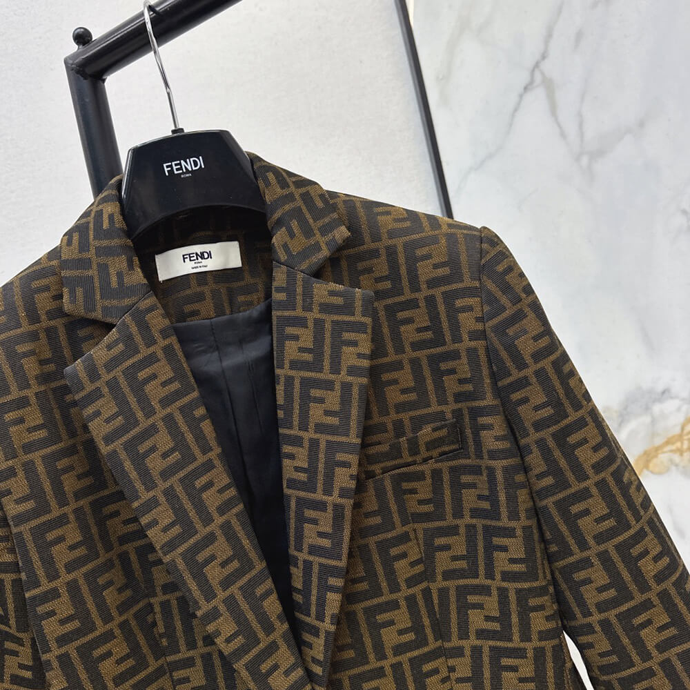 F**di WOMEN COAT(size:S|M|L)