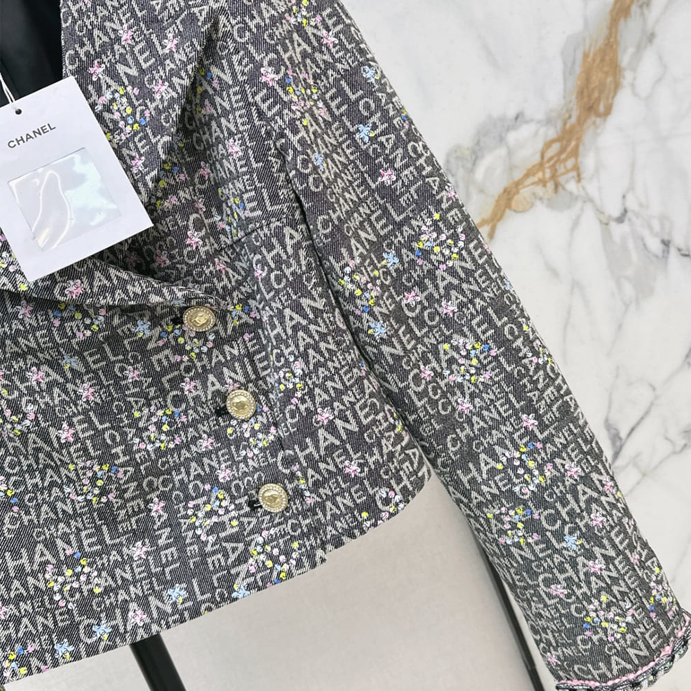 Ch**el WOMEN COAT(size:S|M|L)