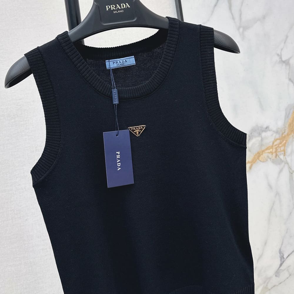 Pra*a WOMEN SHIRT(size:S|M|L)