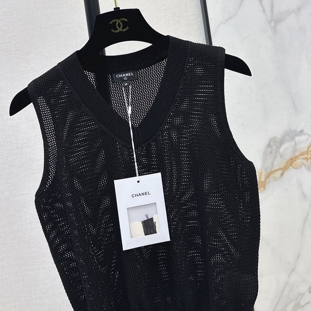 Ch**el WOMEN SHIRT(size:S|M|L)