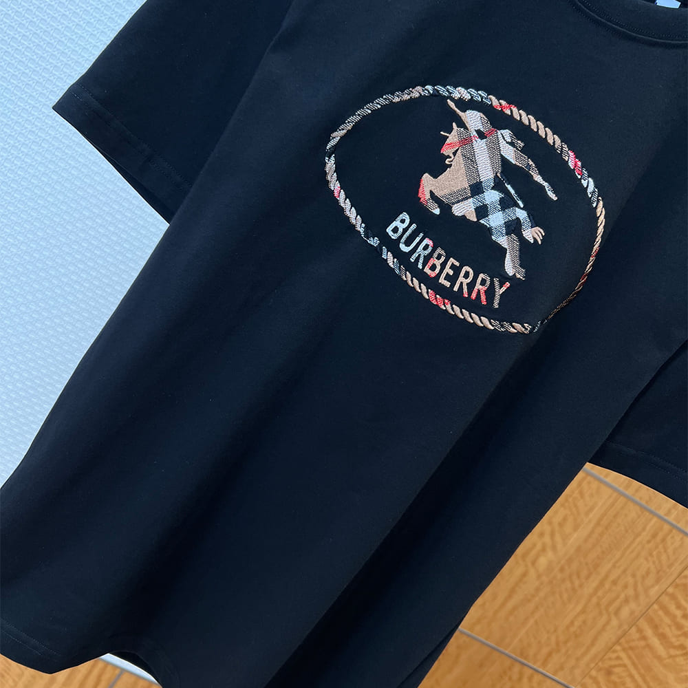 Bv*b*rry UNISEX SHIRT(size:S|M|L|XL)