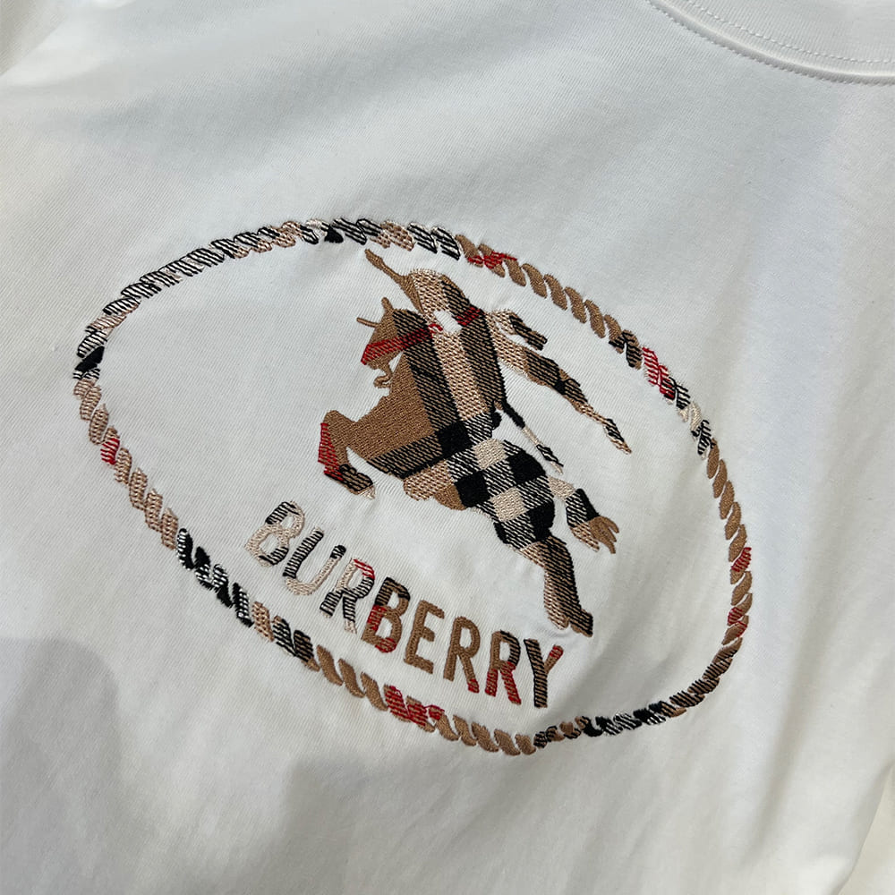 Bv*b*rry UNISEX SHIRT(size:S|M|L|XL)
