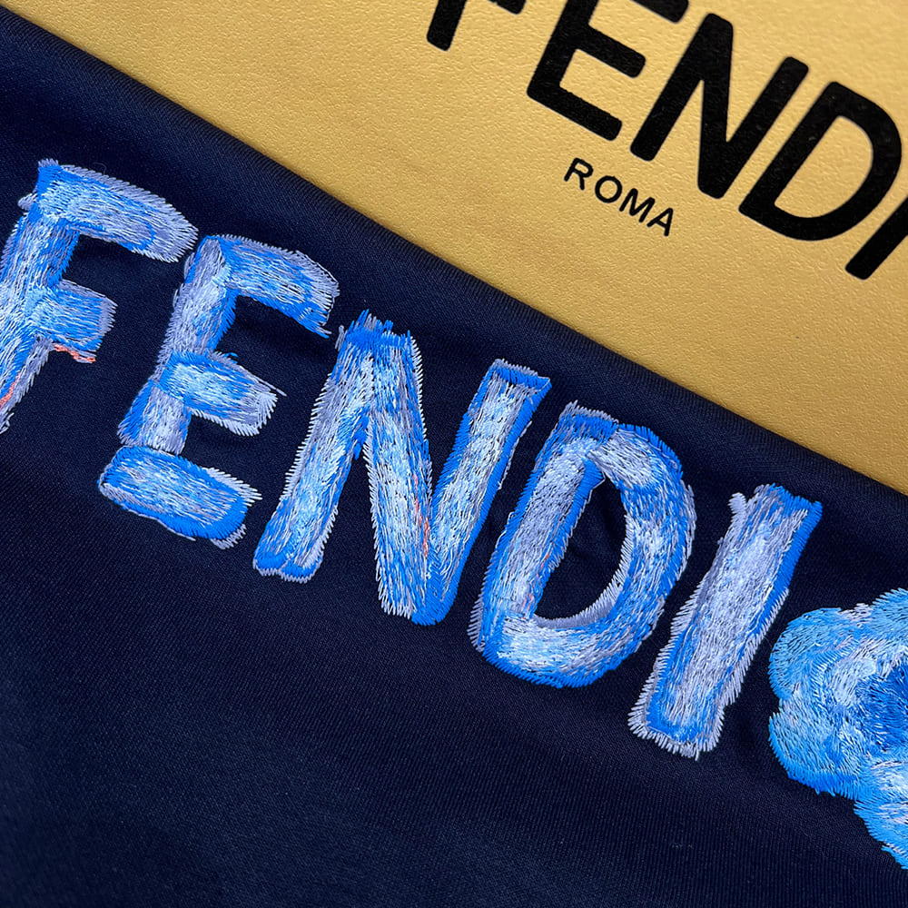 F**di UNISEX SHIRT(size:S|M|L|XL)