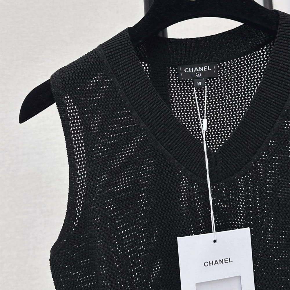 Ch**el WOMEN SHIRT(size:S|M|L)