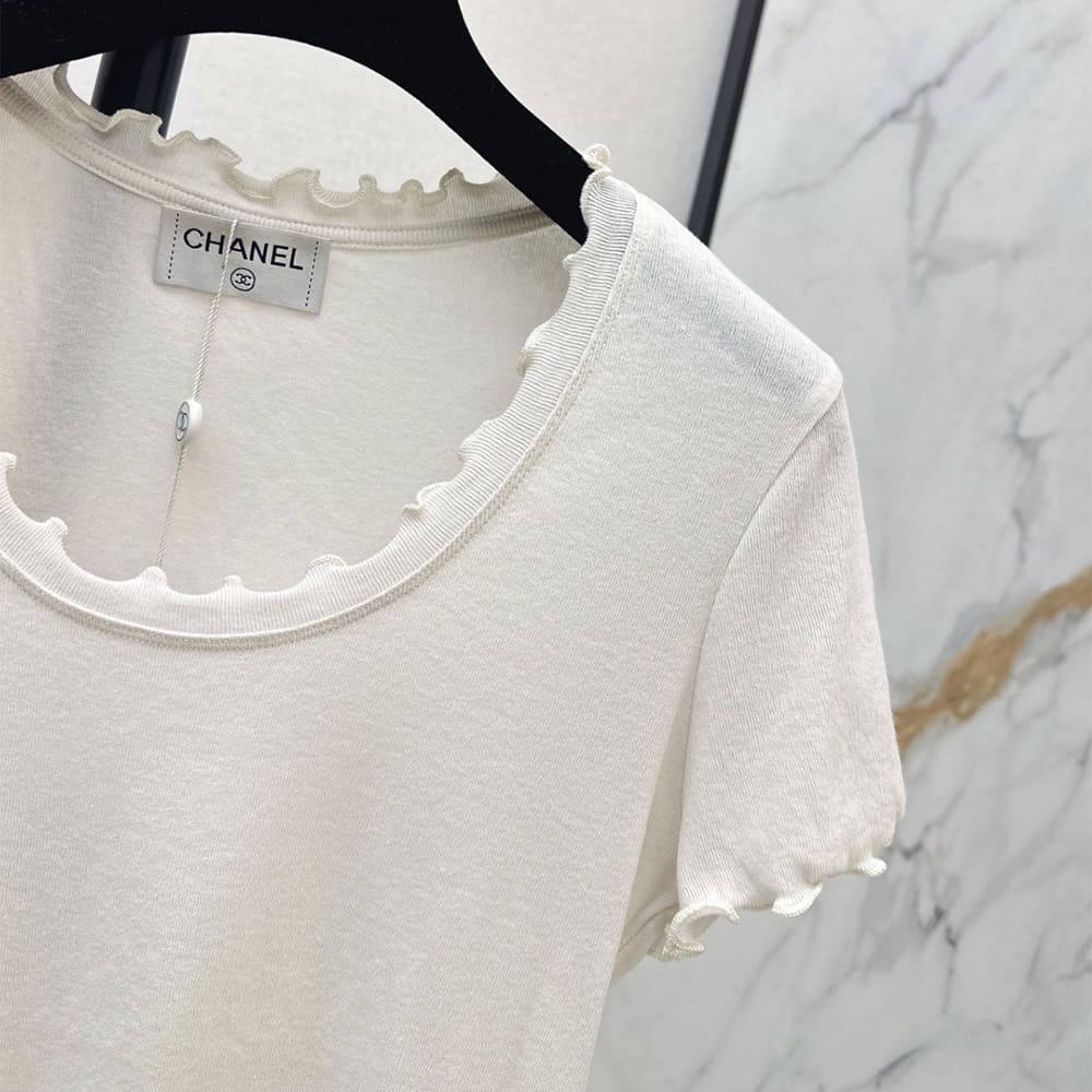 Ch**el WOMEN SHIRT(size:S|M|L)
