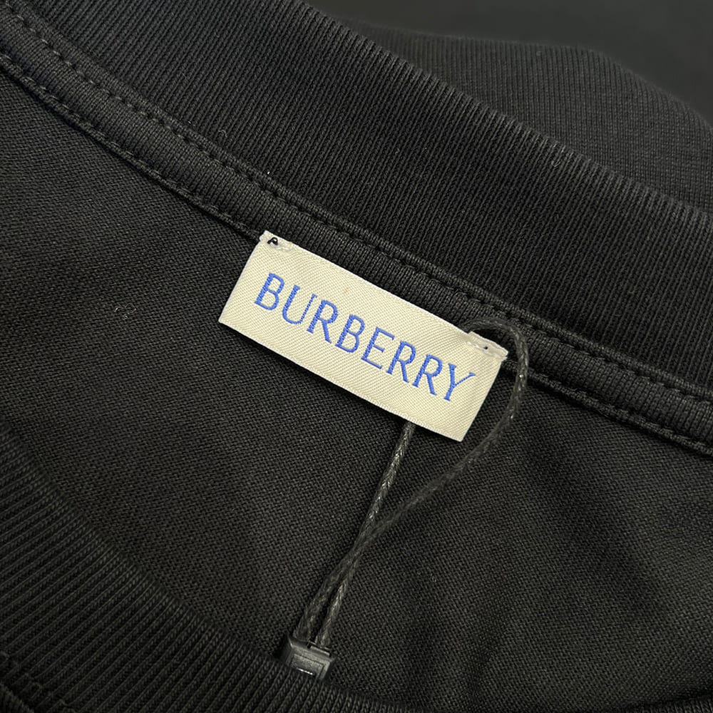 Bv*b*rry UNISEX SHIRT(size:S|M|L|XL|XXL)