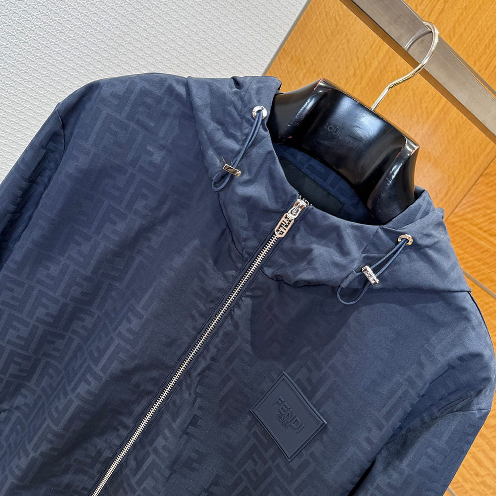 F**di UNISEX COAT(size:46|48|50|52)