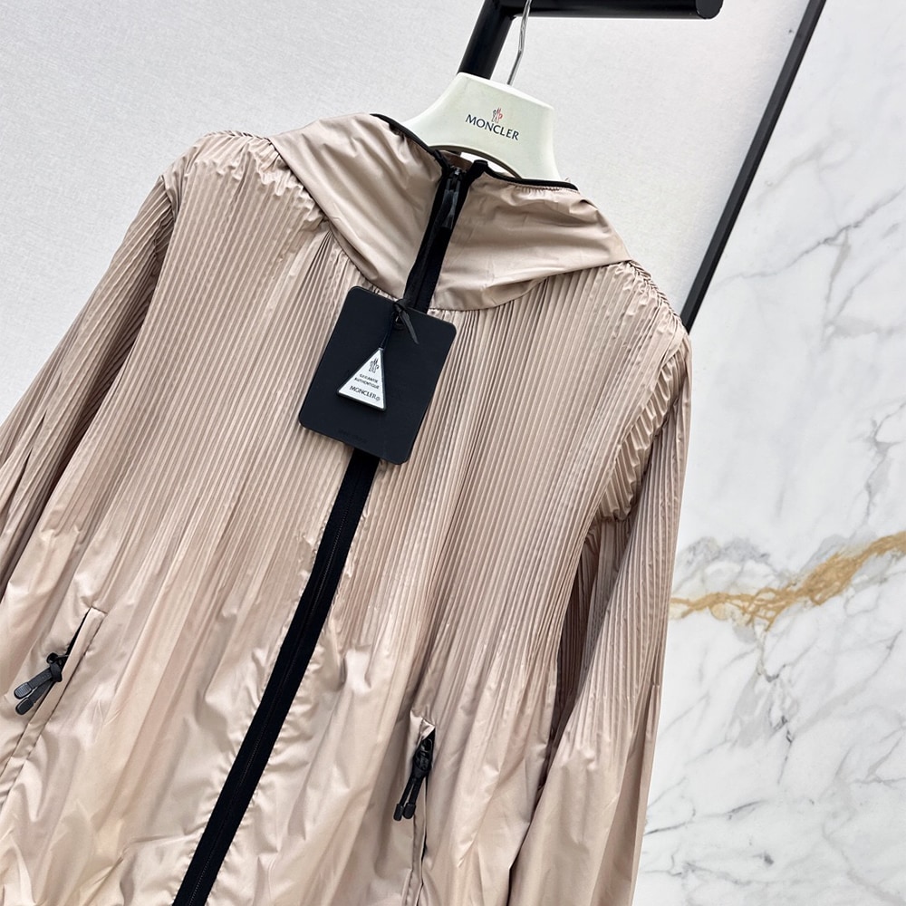 MONCLER WOMEN COAT(size:0|1|2)