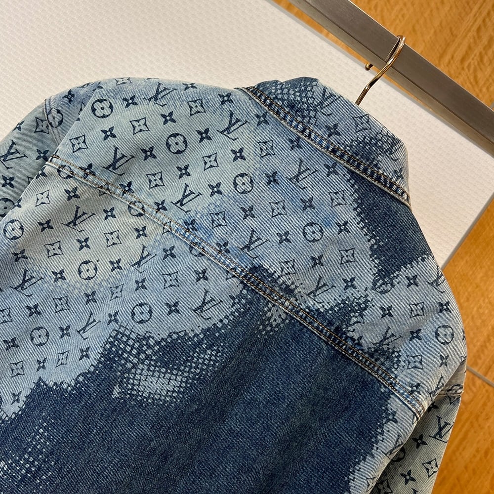 LV UNISEX SHIRT(size:S|M|L|XL)