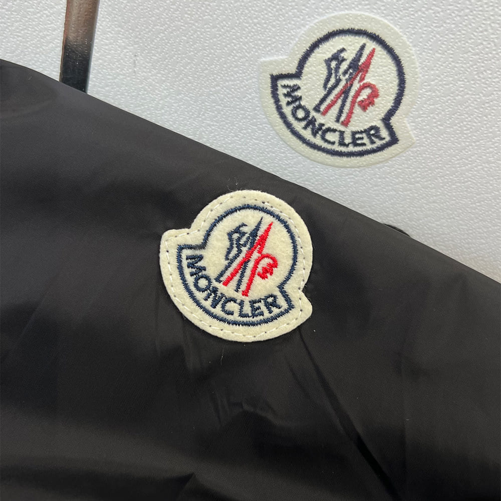 MONCLER UNISEX COAT(size:S|M|L|XL|XXL)