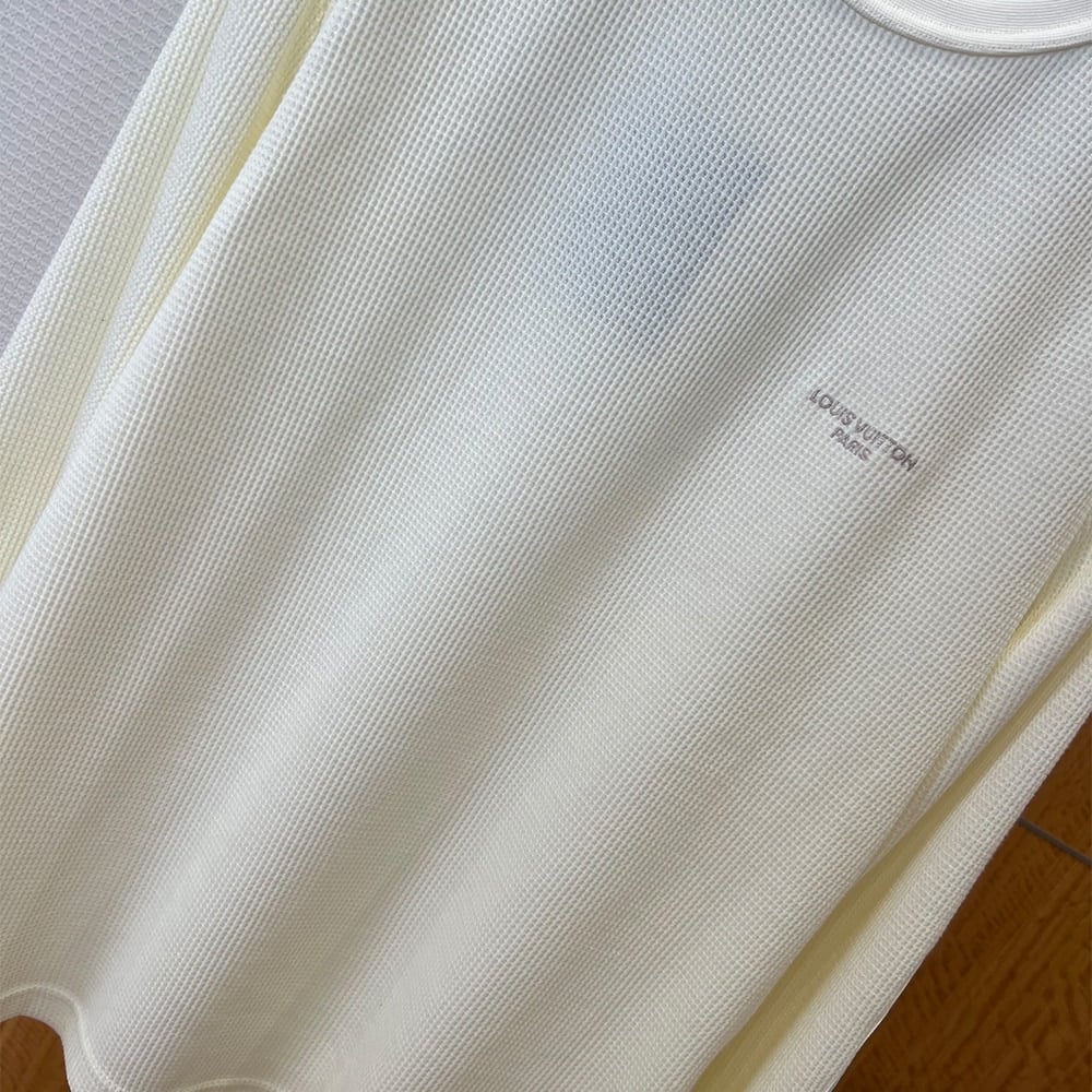 LV UNISEX SHIRT(size:S|M|L|XL)