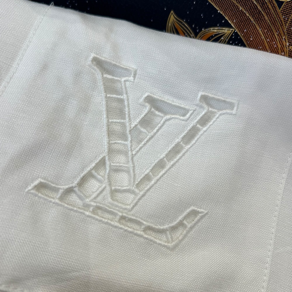 LV UNISEX SHIRT(size:S|M|L|XL)