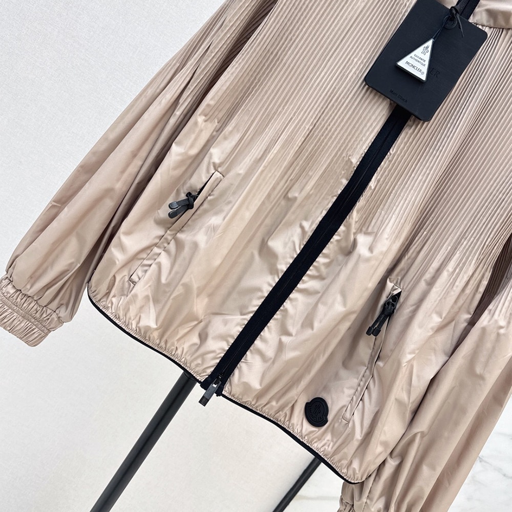 MONCLER WOMEN COAT(size:0|1|2)