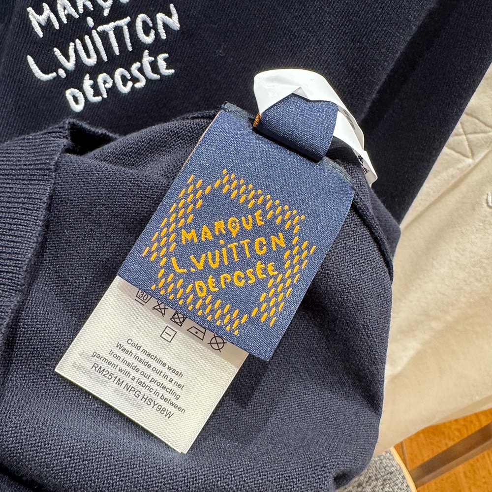 LV UNISEX SHIRT(size:S|M|L|XL)