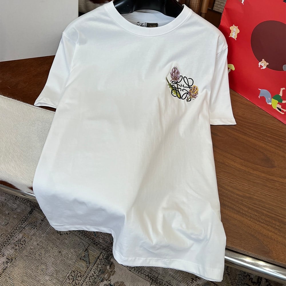 L0ew* UNISEX SHIRT (size:XS|S|M|L)