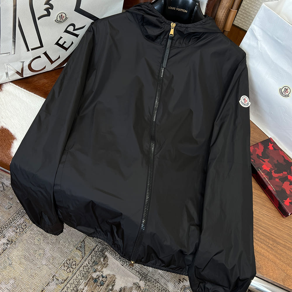 MONCLER UNISEX COAT(size:S|M|L|XL|XXL)