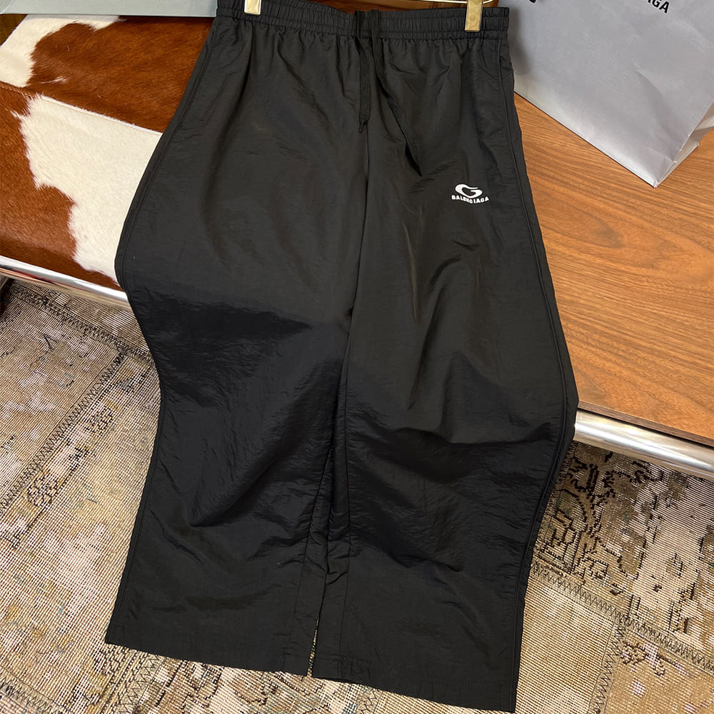 Ba1en*iaga UNISEX PANTS(size:S|M|L|XL)