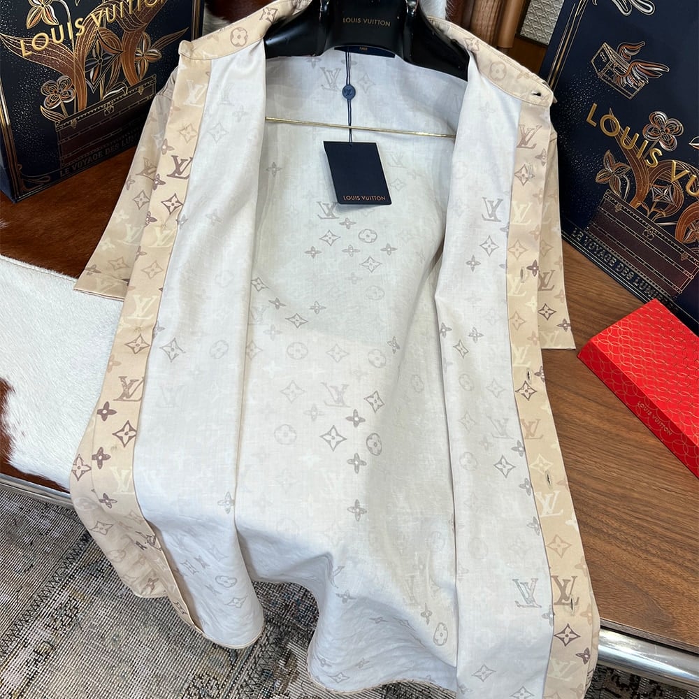LV UNISEX SHIRT (size:S|M|L|XL)