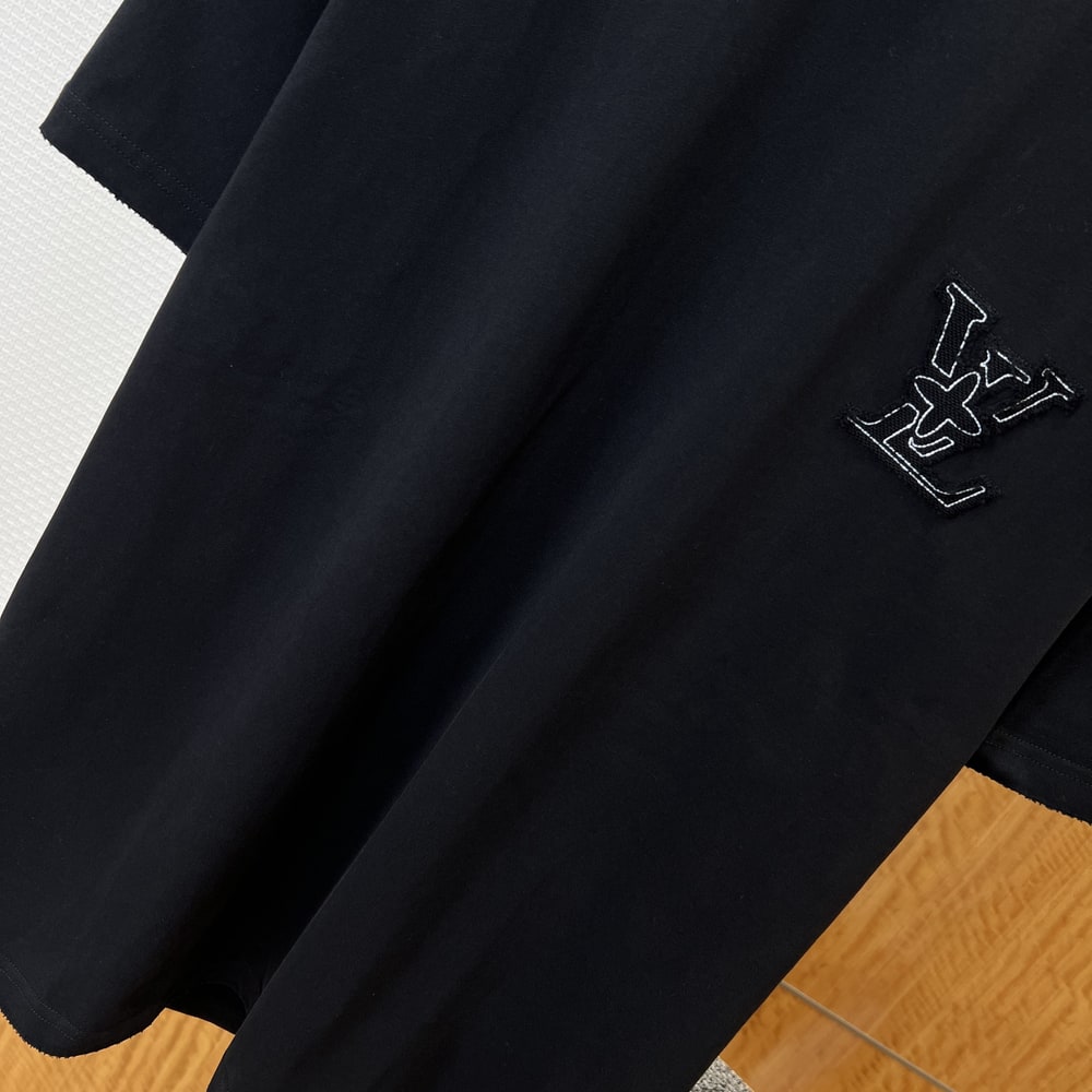 LV UNISEX SHIRT(size:S|M|L|XL)