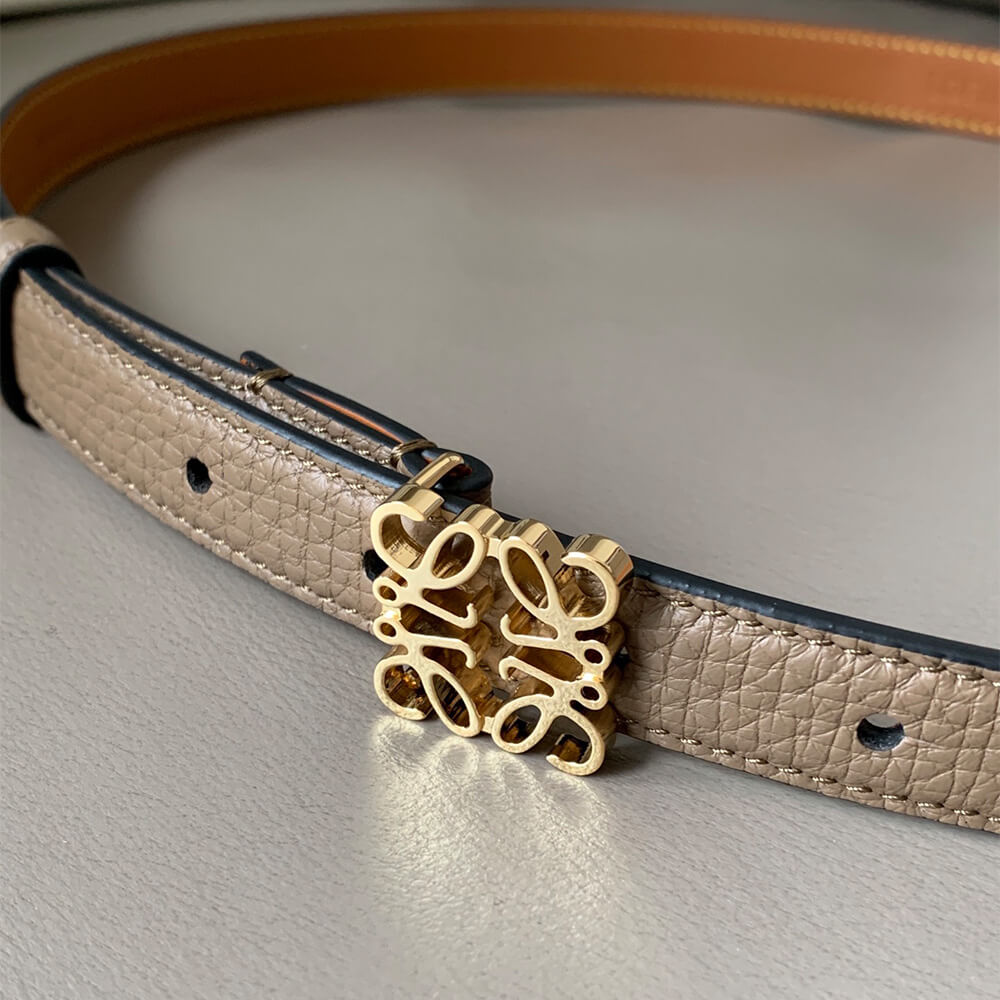 L0ew* Anagram belt in pebble grain calfskin 20mm