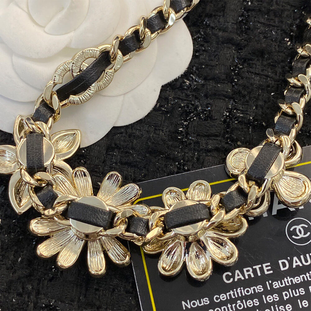 Ch**el NECKLACE