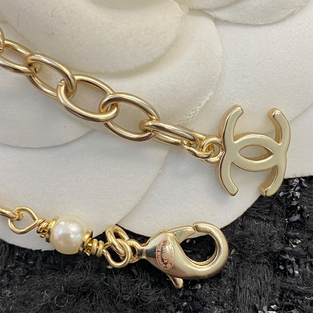 Ch**el NECKLACE