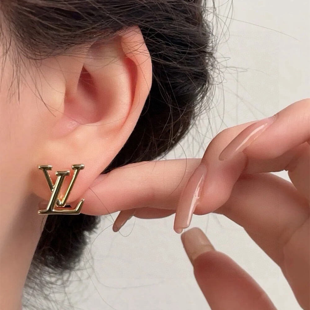 L0vis Vvtt0n EARRINGS