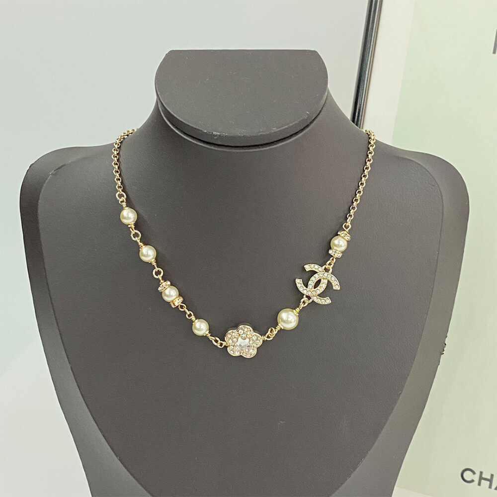 Ch**el PEARL NECKLACE