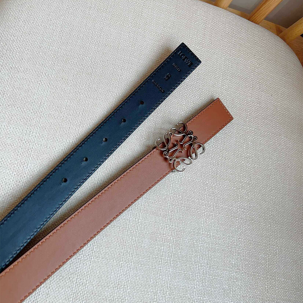 L0ew* Reversible Anagram belt in smooth calfskin 28mm