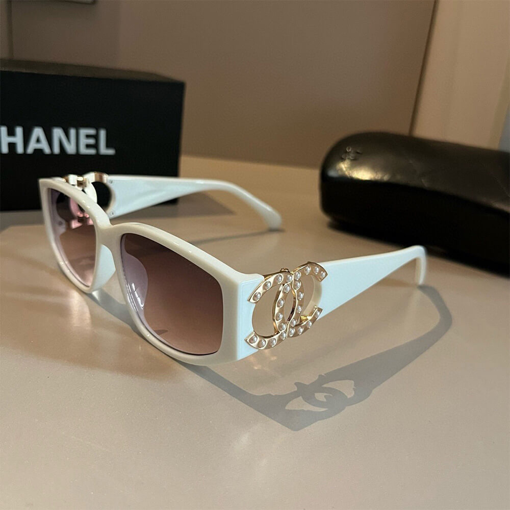 Ch**el SUNGLASSES