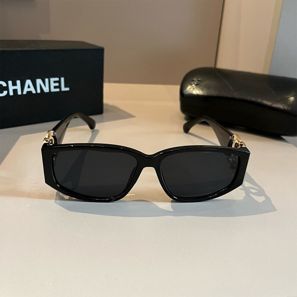 Ch**el SUNGLASSES