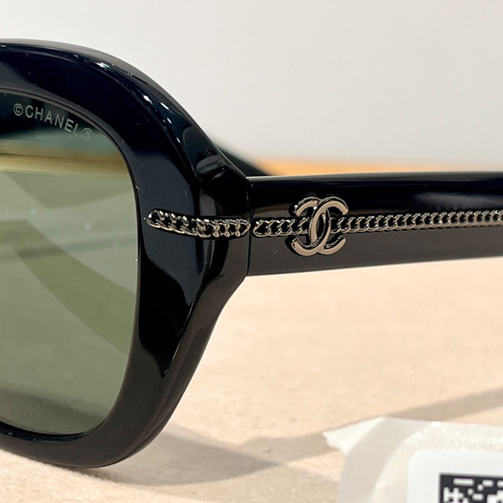 Ch**el SUNGLASSES