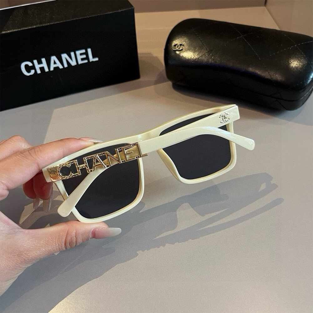 Ch**el SUNGLASSES