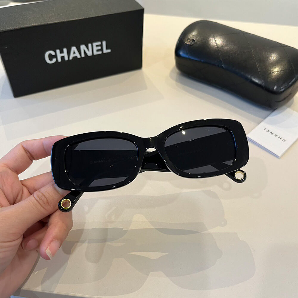 Ch**el SUNGLASSES