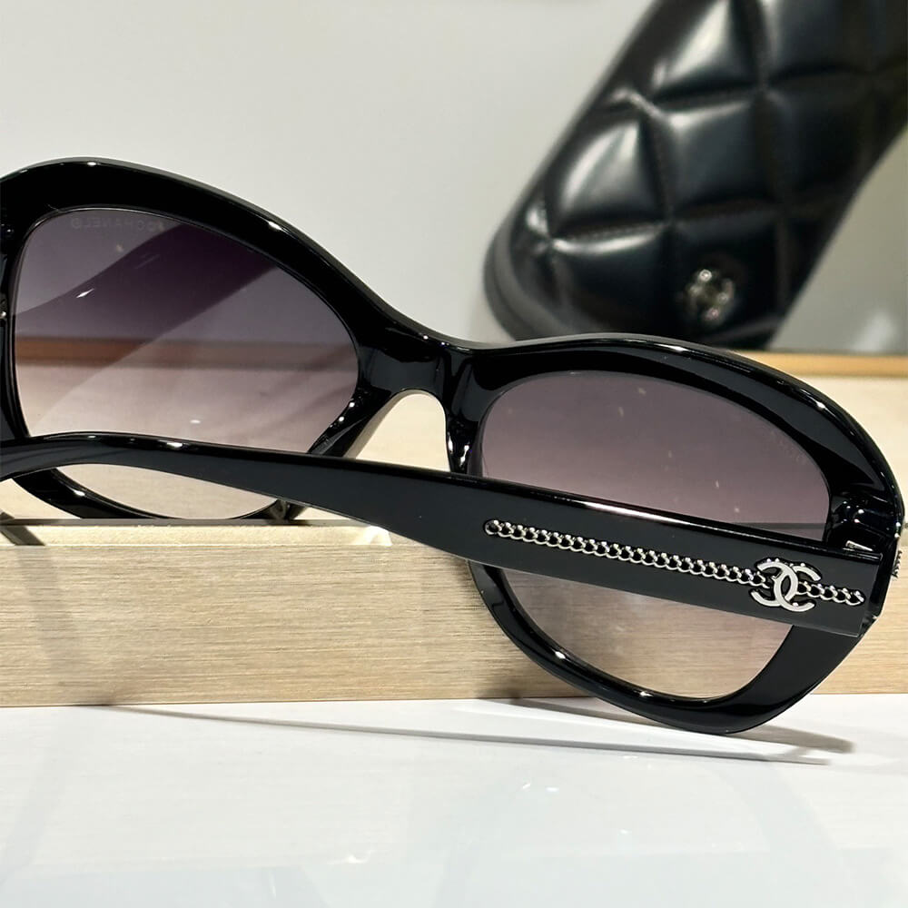 Ch**el SUNGLASSES