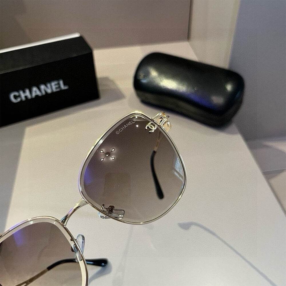 Ch**el SUNGLASSES
