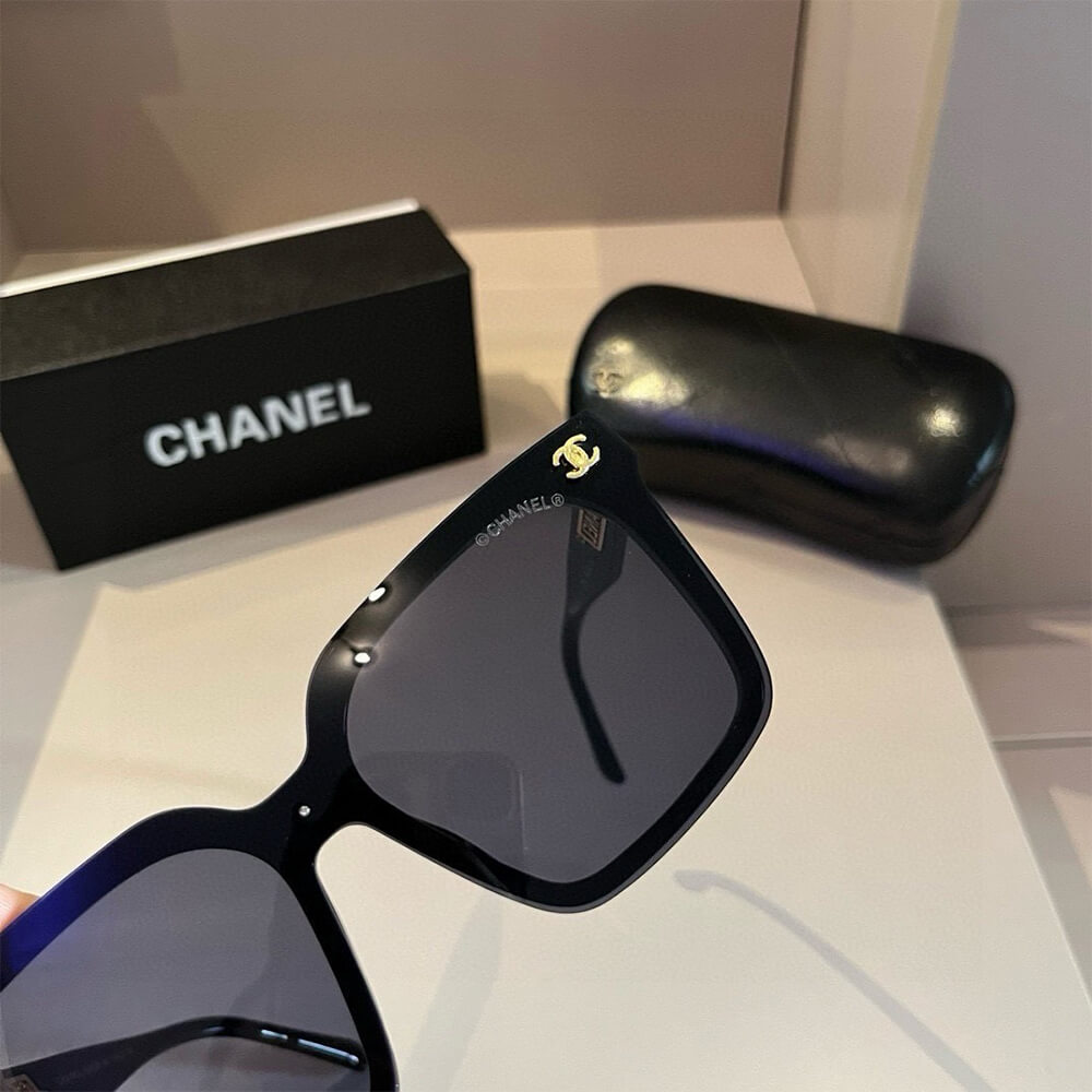 Ch**el SUNGLASSES