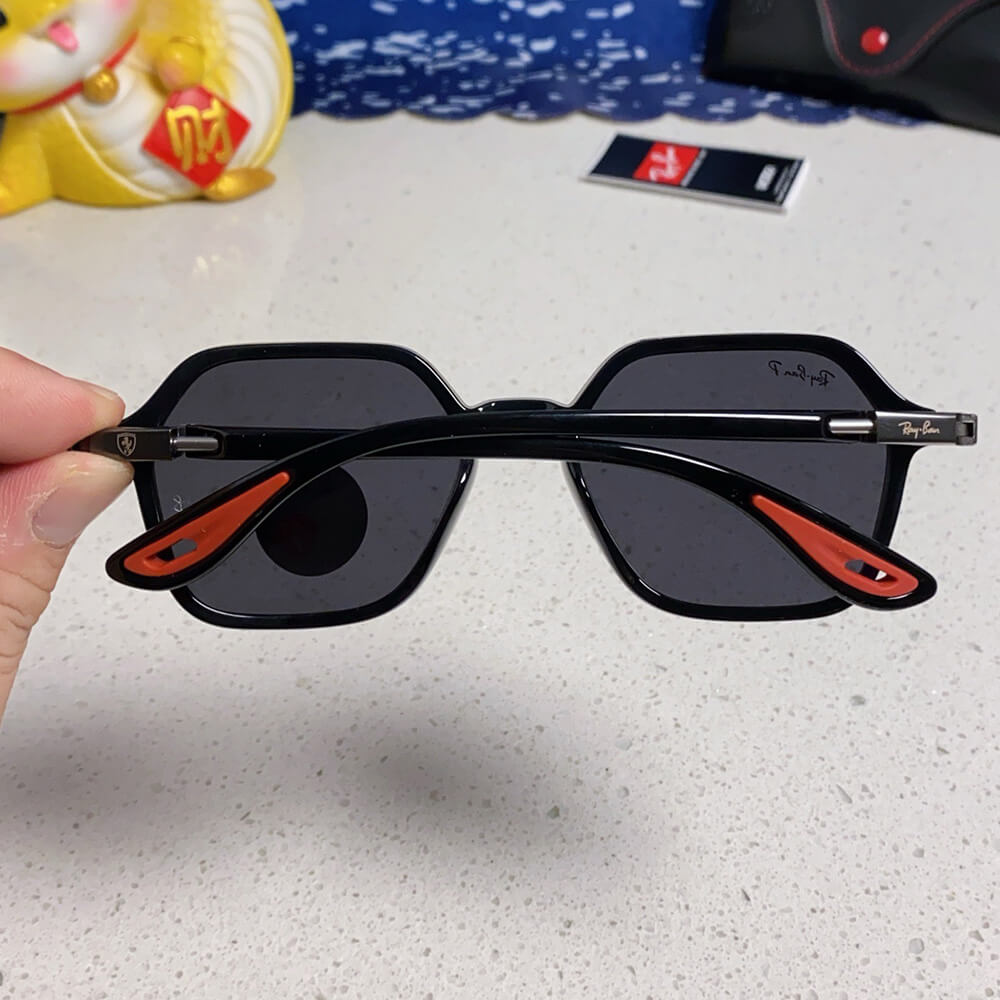 RAY-BAN SUNGLASSES