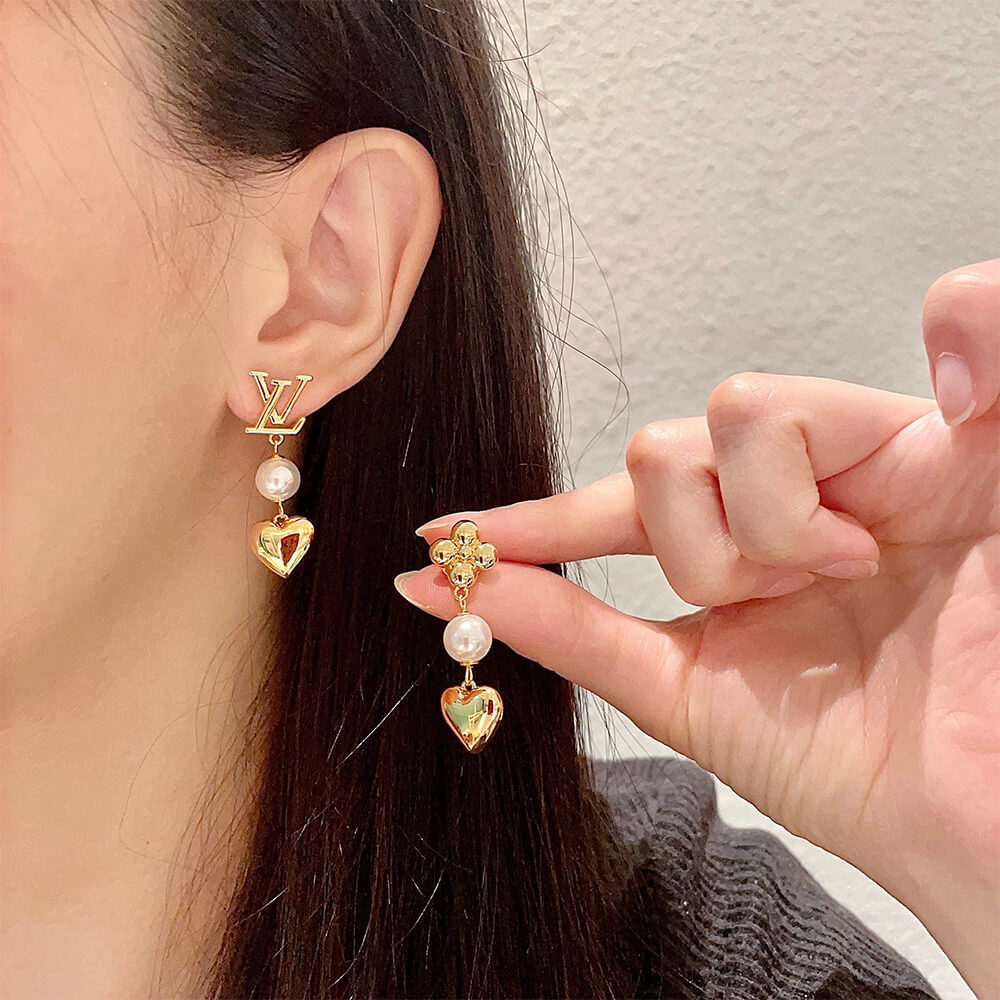 L0vis Vvtt0n EARRINGS