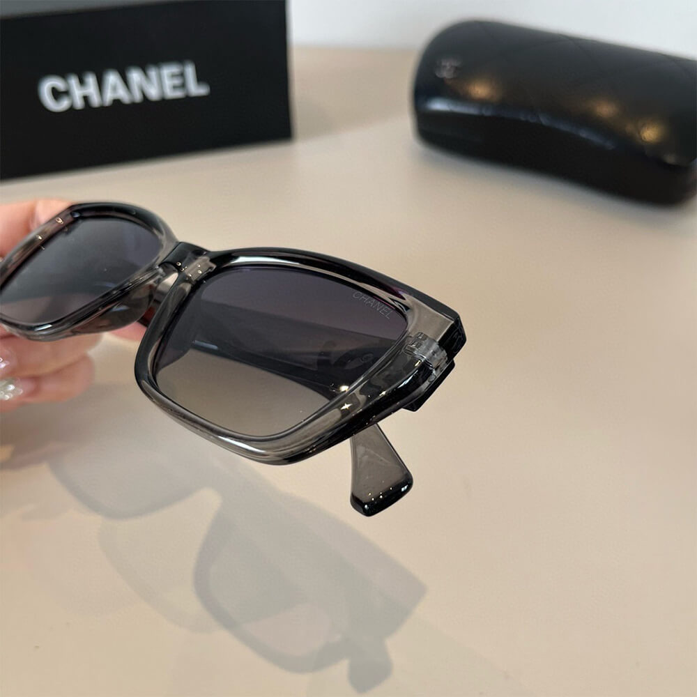 Ch**el SUNGLASSES