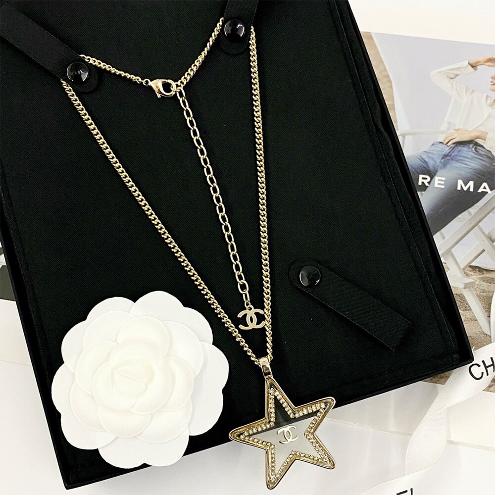 Ch**el Necklace