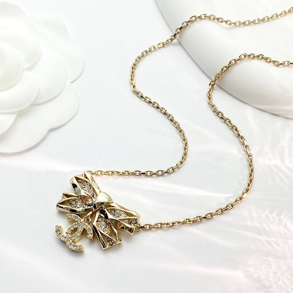 Ch**el Necklace